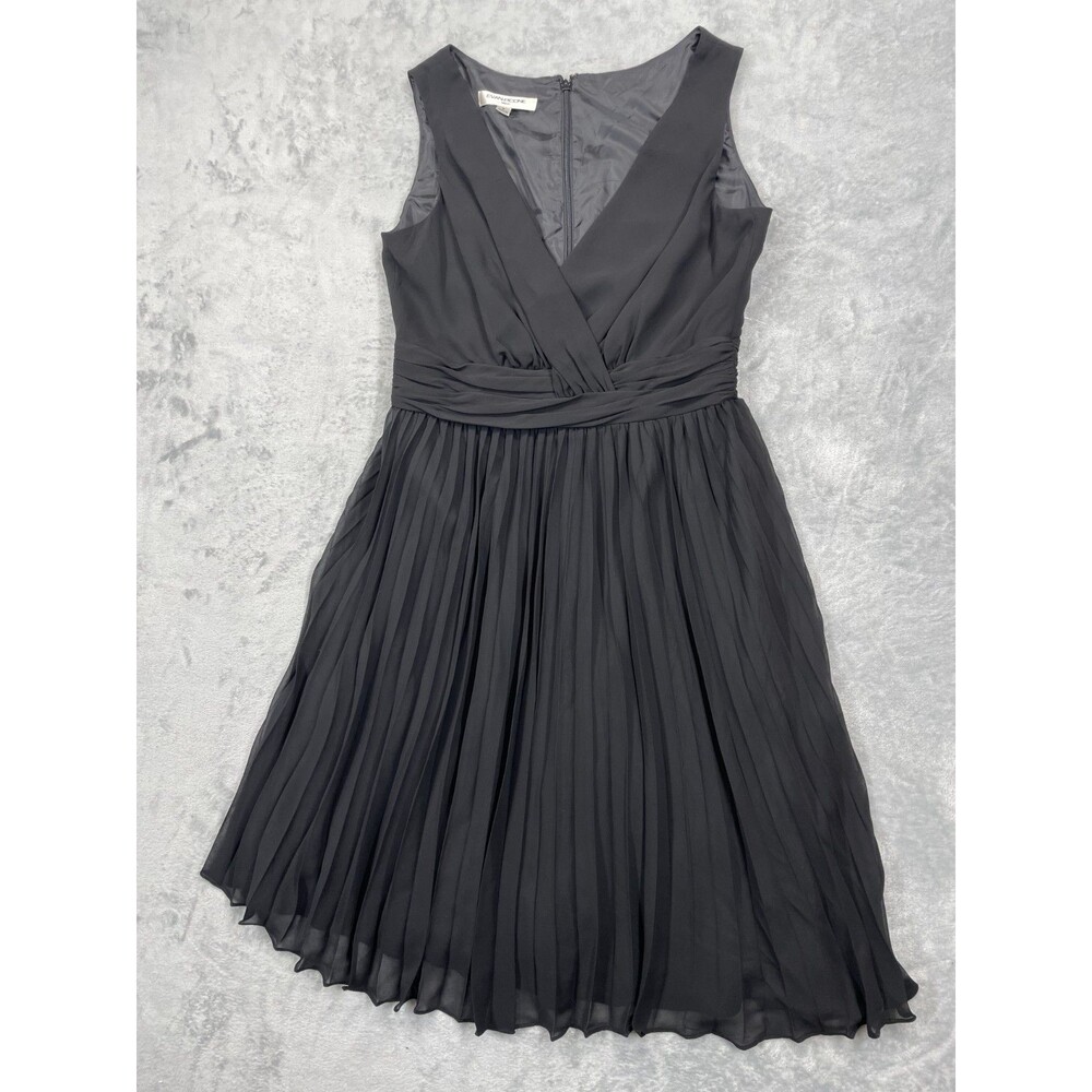 Women's Evan Picone Size 8 Black Dress